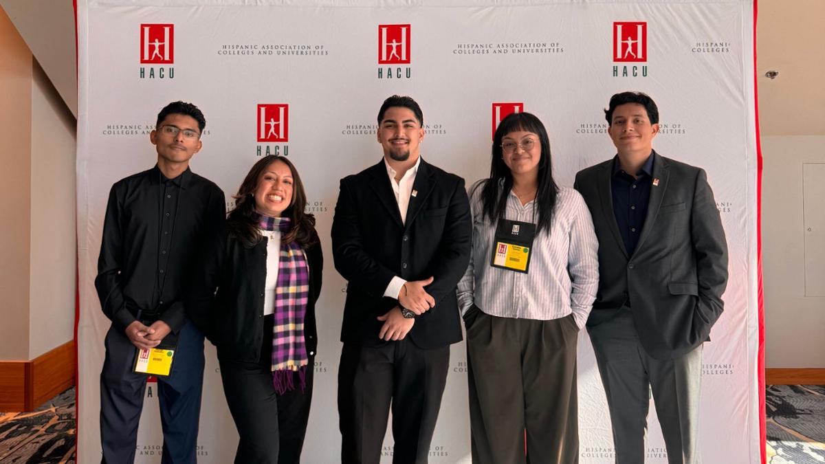 RCC Students at the HACU conference in Colorado 